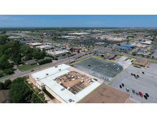 Property photo 1 - IMPORTANT COMMERCIAL REAL ESTATE SEALED BID AUCTION IN NORMAN, OK